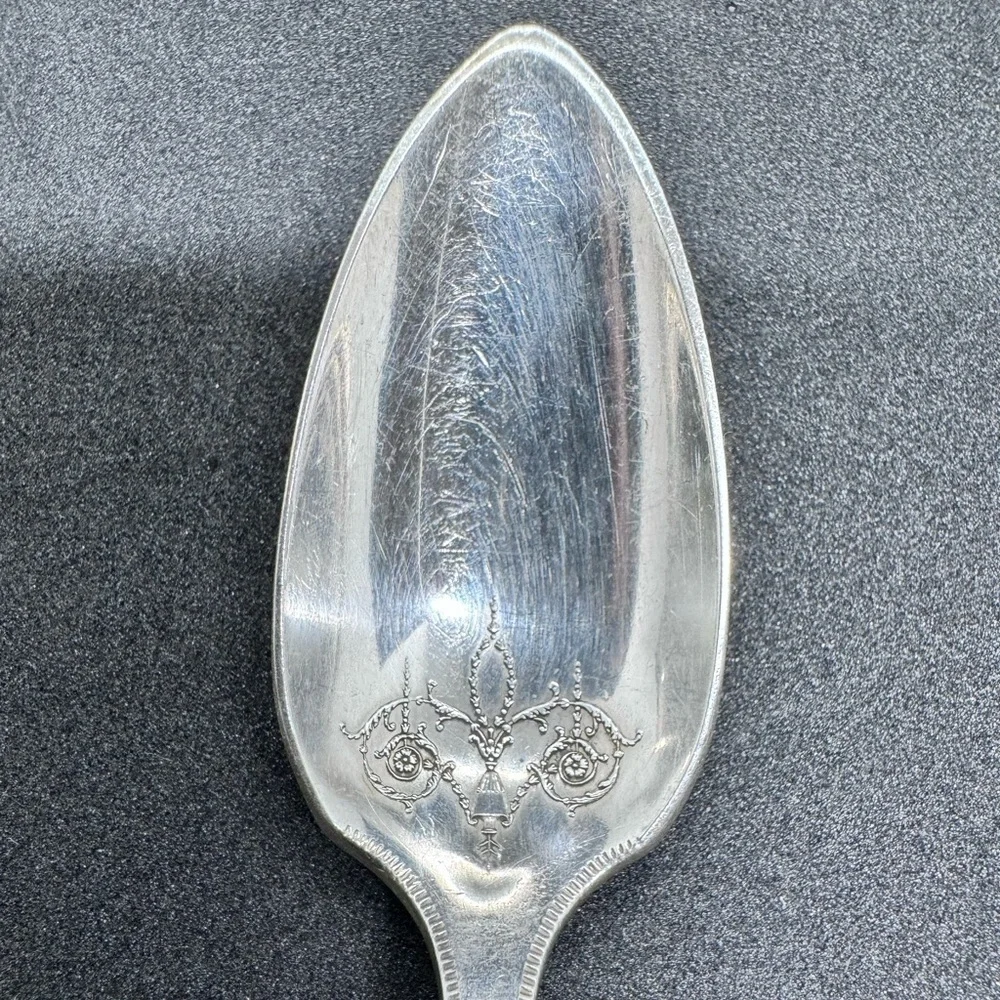 Antique 1920s Community “Grosvenor” Silverplate Spoons by Oneida